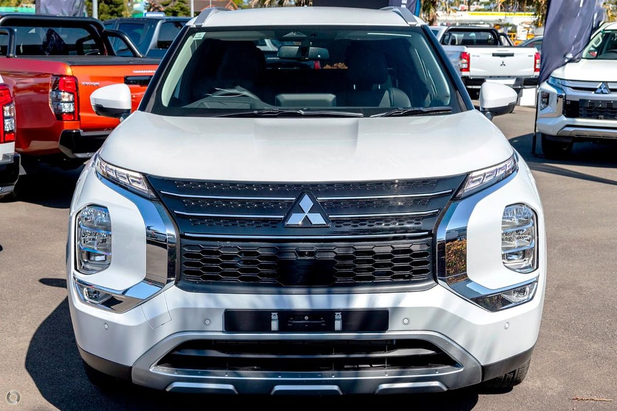 2025 Mitsubishi Outlander PHEV Aspire ZM
