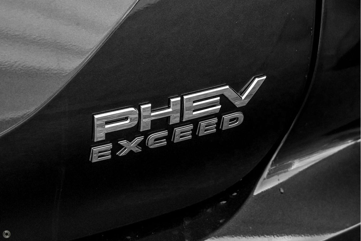 2025 Mitsubishi Outlander PHEV Exceed Tourer ZM