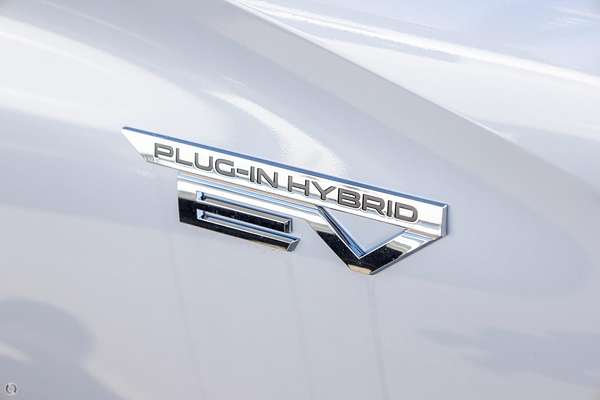 2025 Mitsubishi Outlander PHEV Aspire ZM