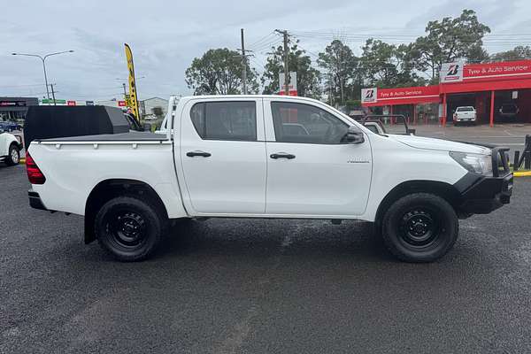 2018 Toyota Hilux Workmate GUN125R 4X4
