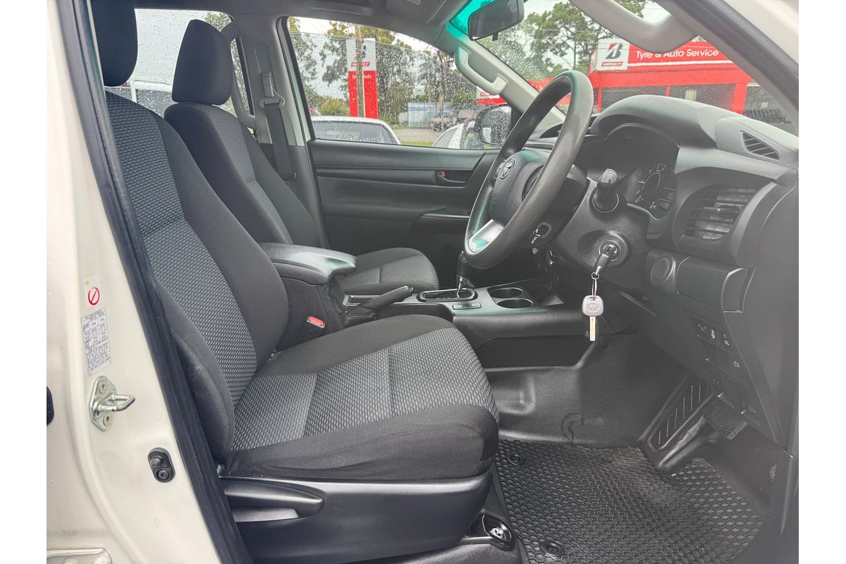 2018 Toyota Hilux Workmate GUN125R 4X4