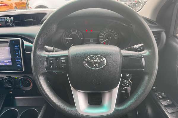 2018 Toyota Hilux Workmate GUN125R 4X4