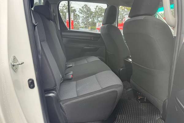 2018 Toyota Hilux Workmate GUN125R 4X4