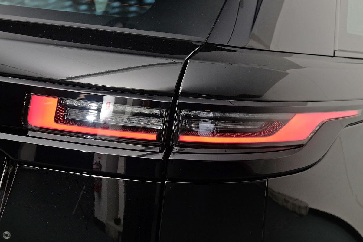 2024 Land Rover Range Rover Velar P250 Dynamic SE L560