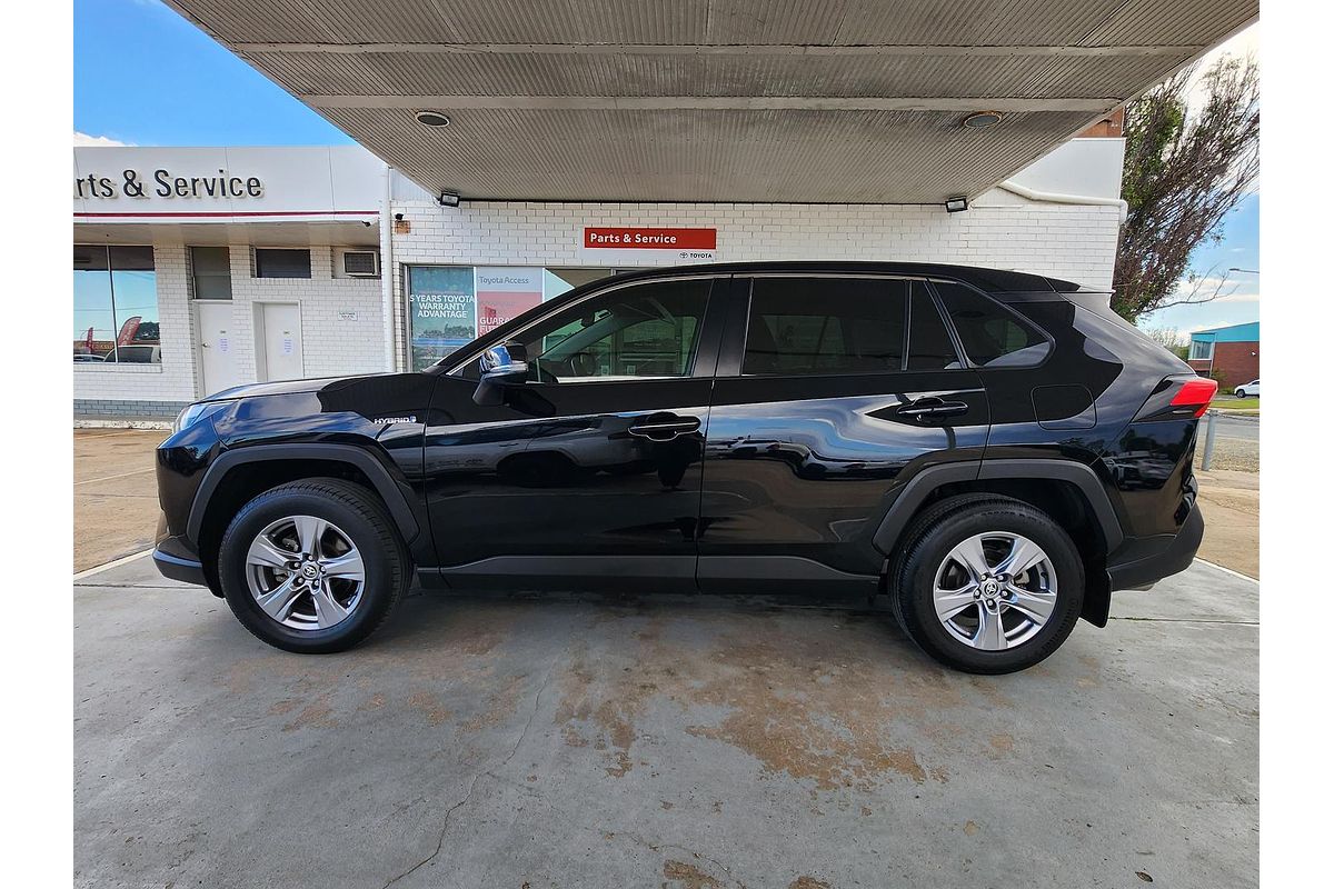 2021 Toyota RAV4 GX AXAH52R