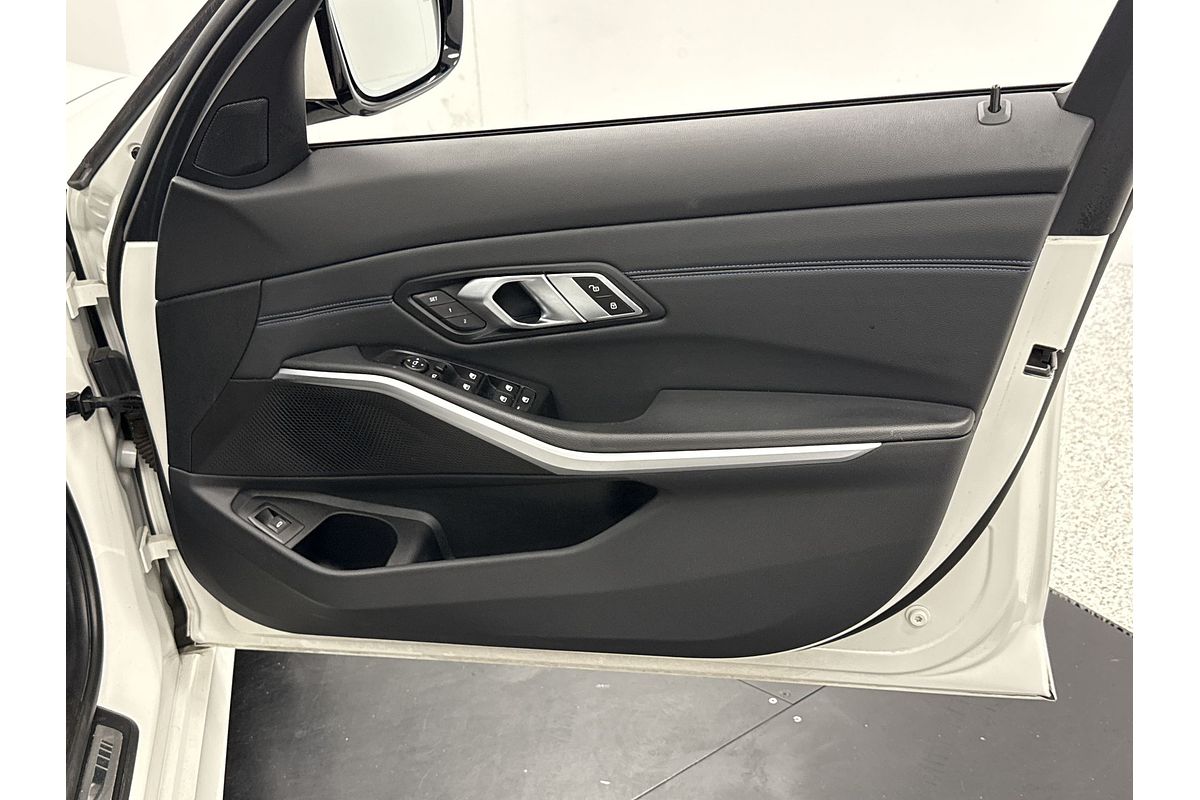 2019 BMW 3 Series 330i M Sport G20