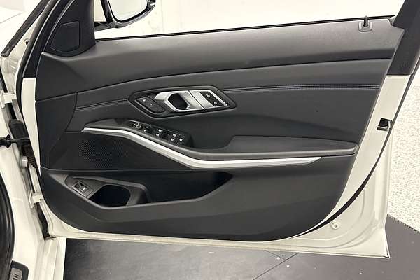 2019 BMW 3 Series 330i M Sport G20