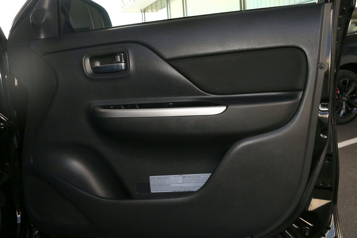2019 Mitsubishi Triton GLS MR 4X4