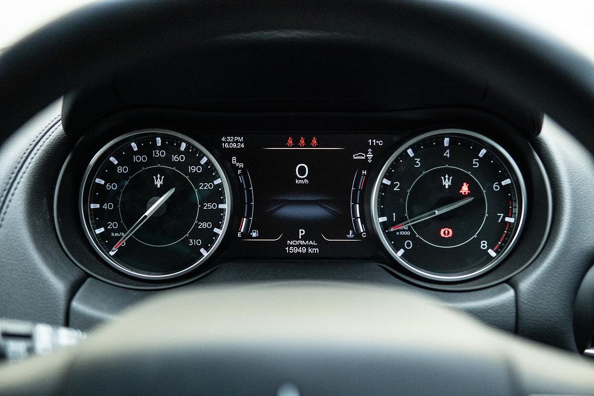 2022 Maserati Levante Modena M161