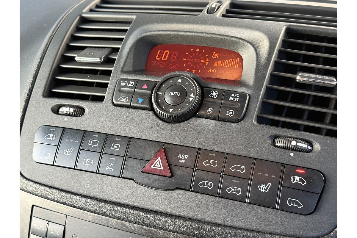 2013 Mercedes-Benz Viano BlueEFFICIENCY 639