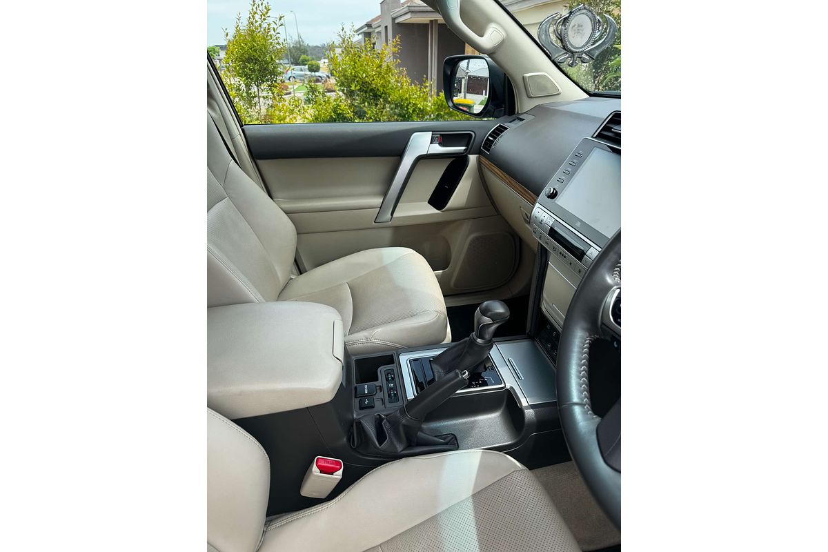2022 Toyota Landcruiser Prado VX GDJ150R