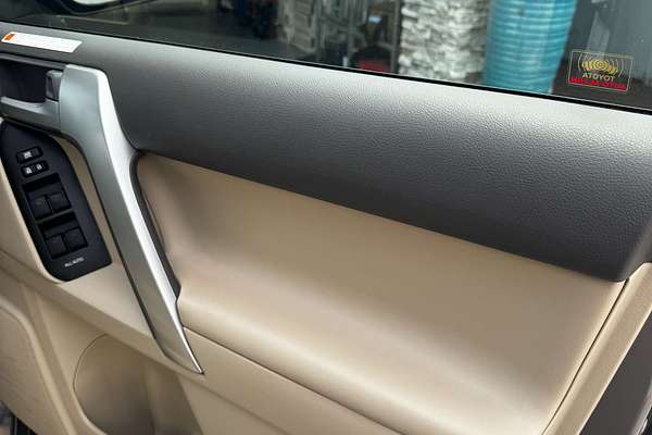 2022 Toyota Landcruiser Prado VX GDJ150R