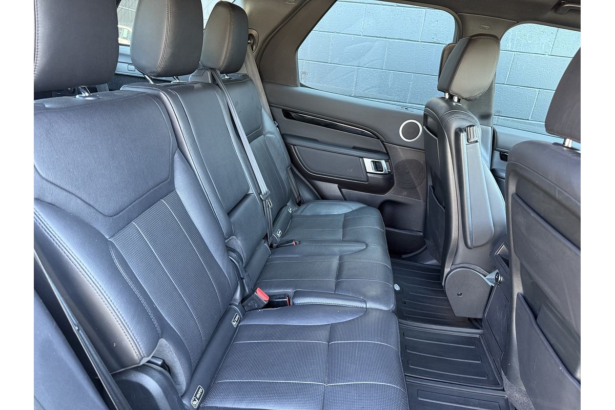 2017 Land Rover Discovery SD4 SE Series 5