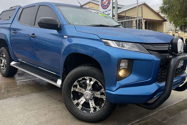 2019 Mitsubishi Triton GLX+ MR 4X4