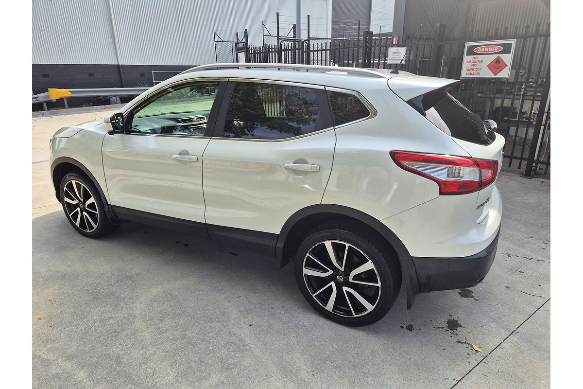 2016 Nissan QASHQAI Ti J11