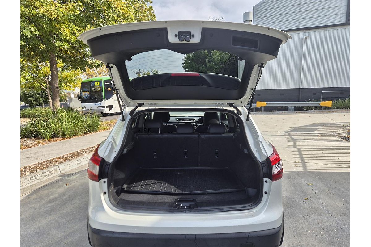 2016 Nissan QASHQAI Ti J11