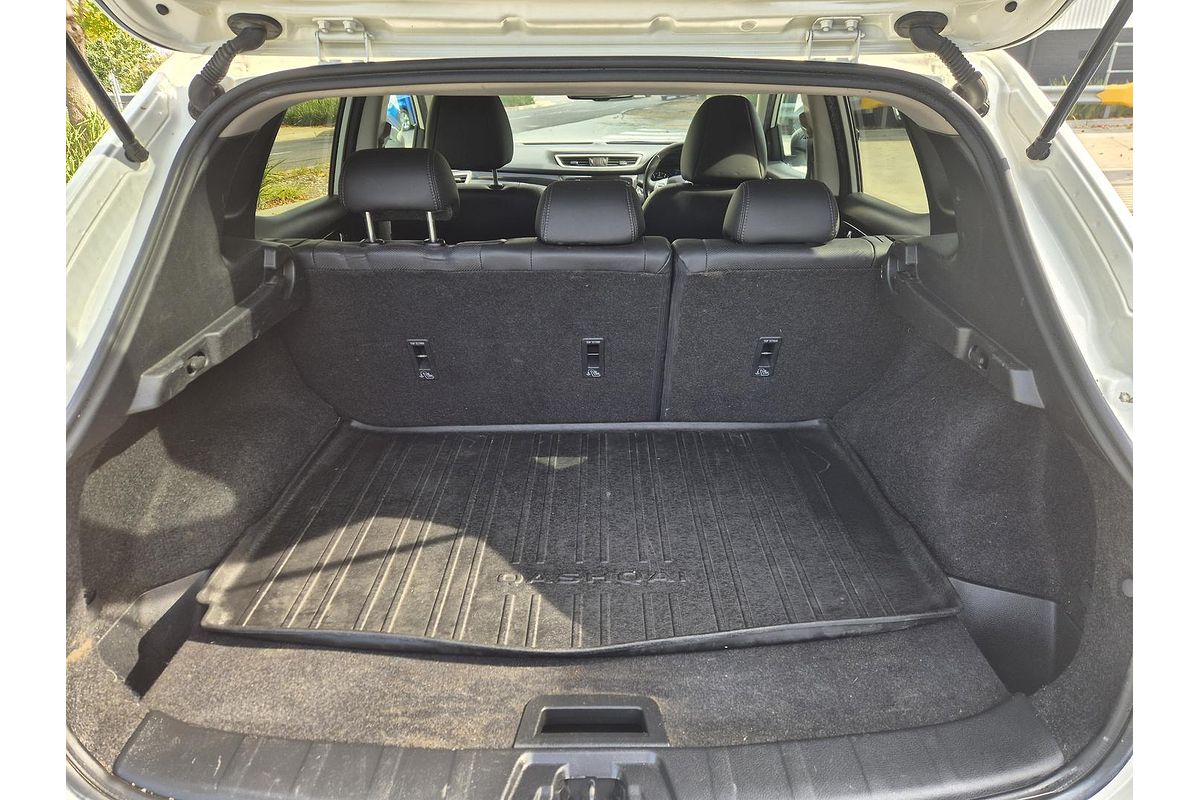 2016 Nissan QASHQAI Ti J11