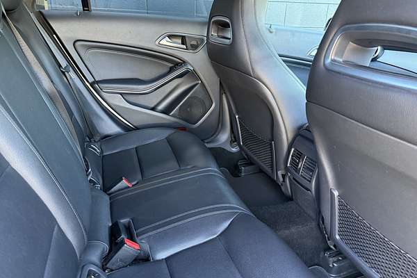 2014 Mercedes-Benz CLA-Class CLA200 C117