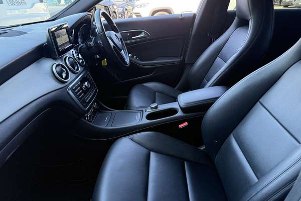 2014 Mercedes-Benz CLA-Class CLA200 C117