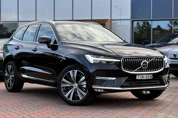 2023 Volvo XC60 Ultimate B5 Bright