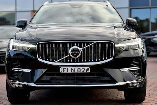2024 Volvo XC60 Ultimate B5 Bright