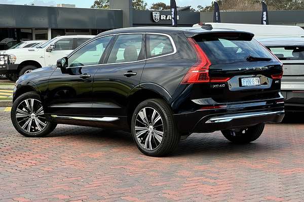2024 Volvo XC60 Ultimate B5 Bright