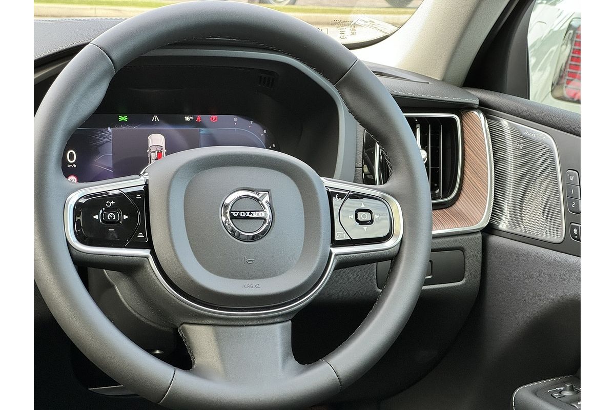 2024 Volvo XC60 Ultimate B5 Bright