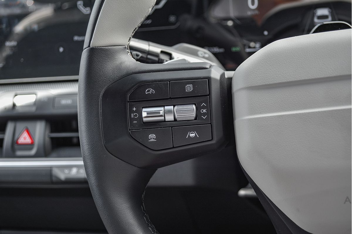 2024 Kia K4 GT-Line CL4m