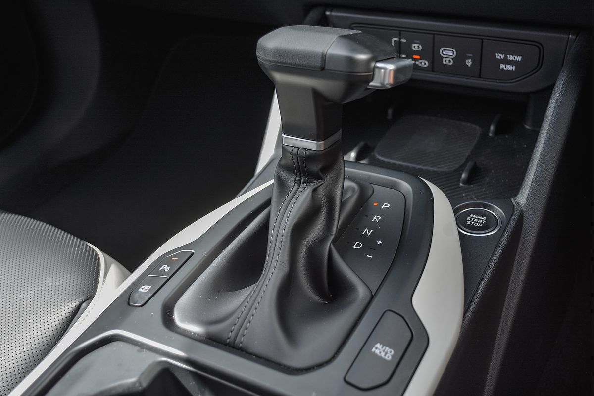 2024 Kia K4 GT-Line CL4m