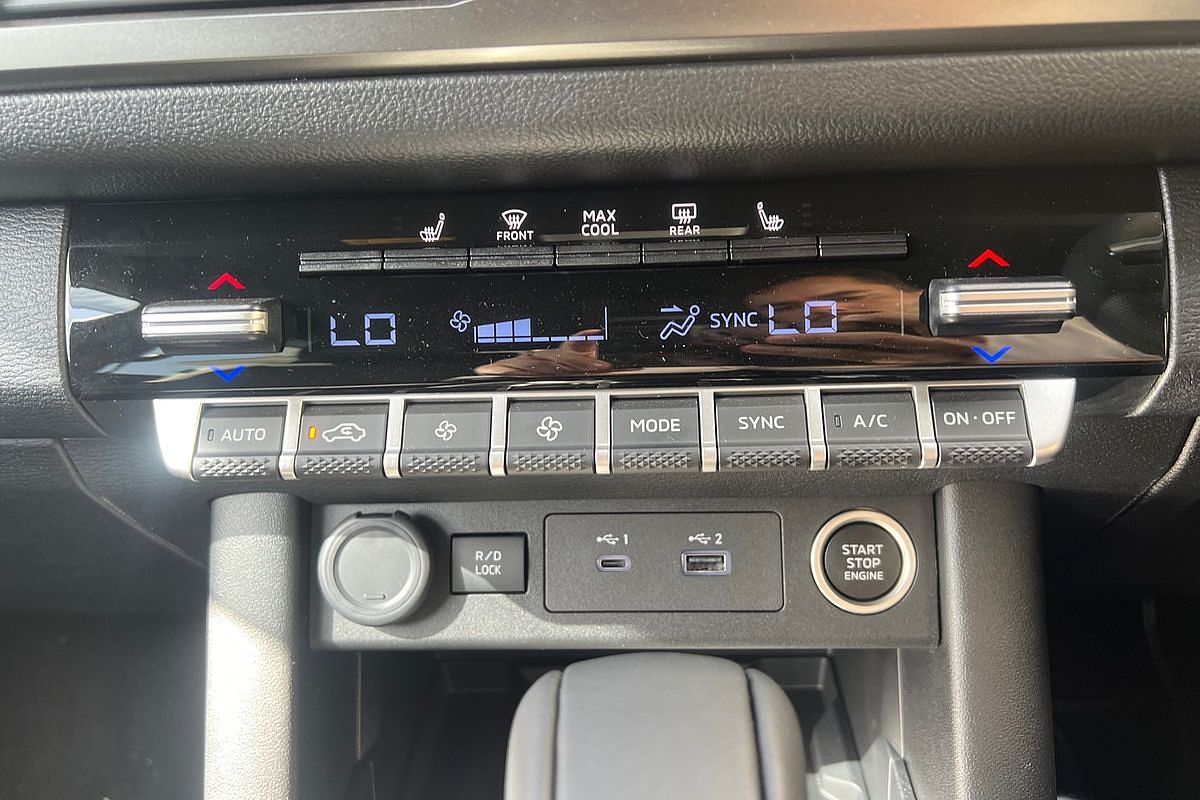 2024 Mitsubishi Triton GSR MV 4X4
