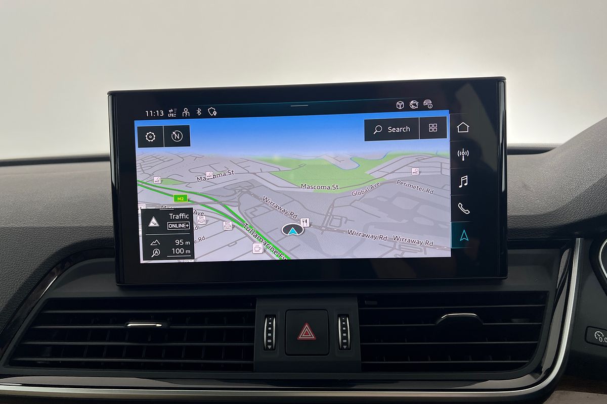 2024 Audi Q5 40 TDI S line FY