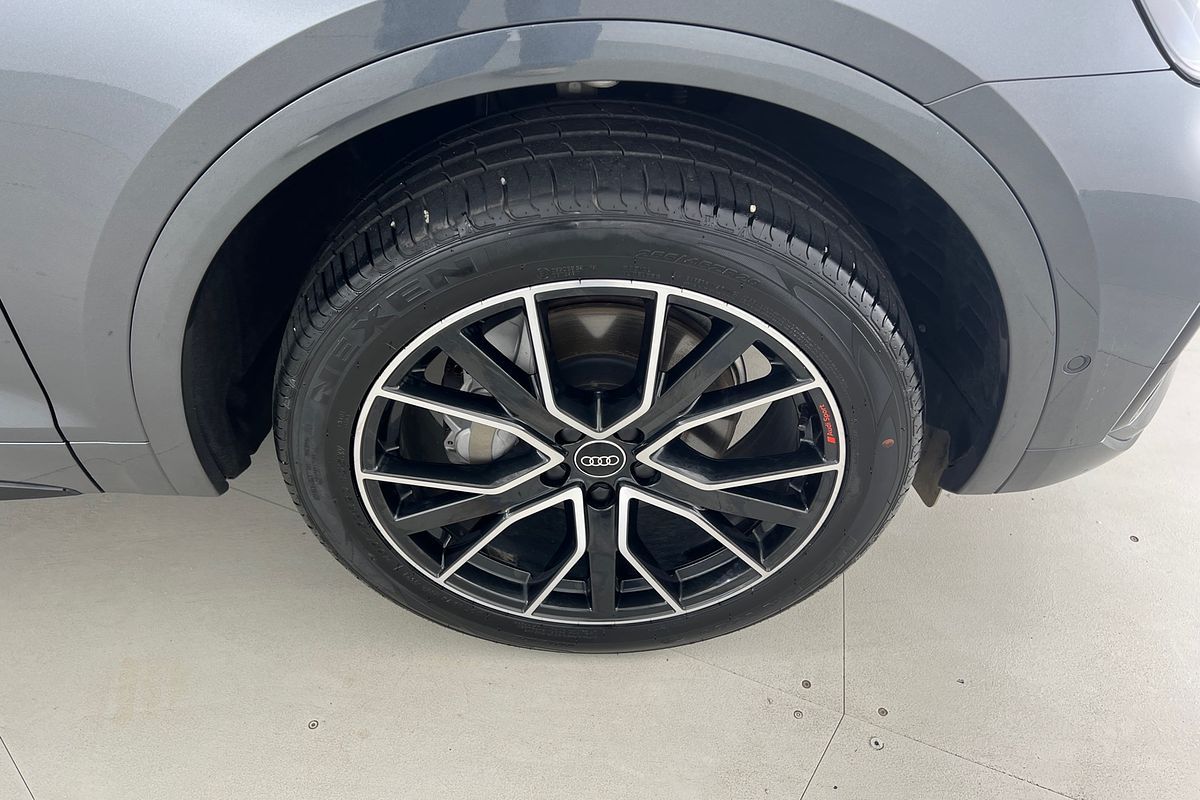 2024 Audi Q5 40 TDI S line FY