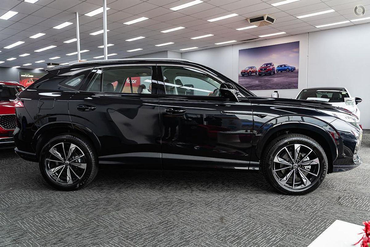 2024 MG HS Excite AS33