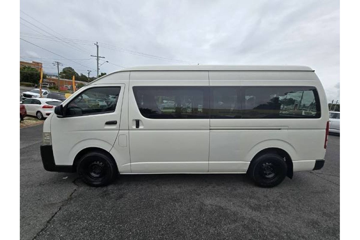2014 Toyota Hiace Commuter TRH223R