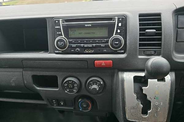 2014 Toyota Hiace Commuter TRH223R