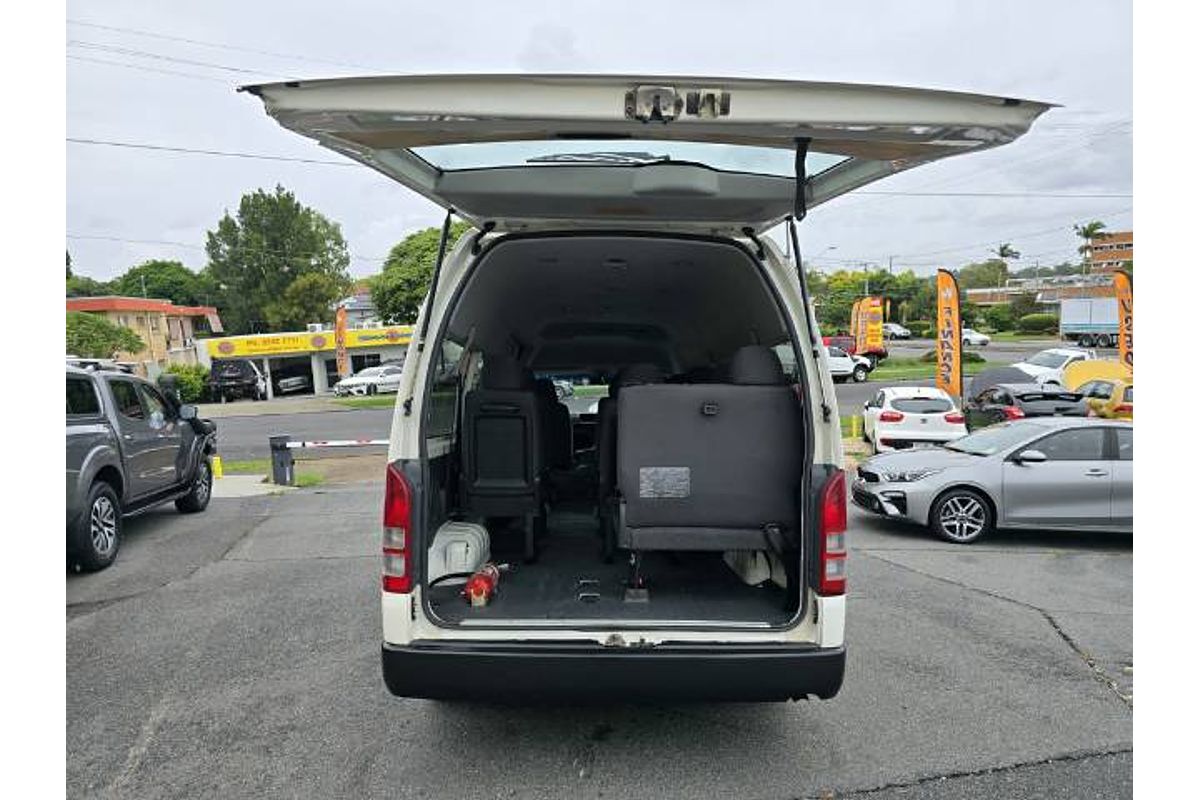 2014 Toyota Hiace Commuter TRH223R