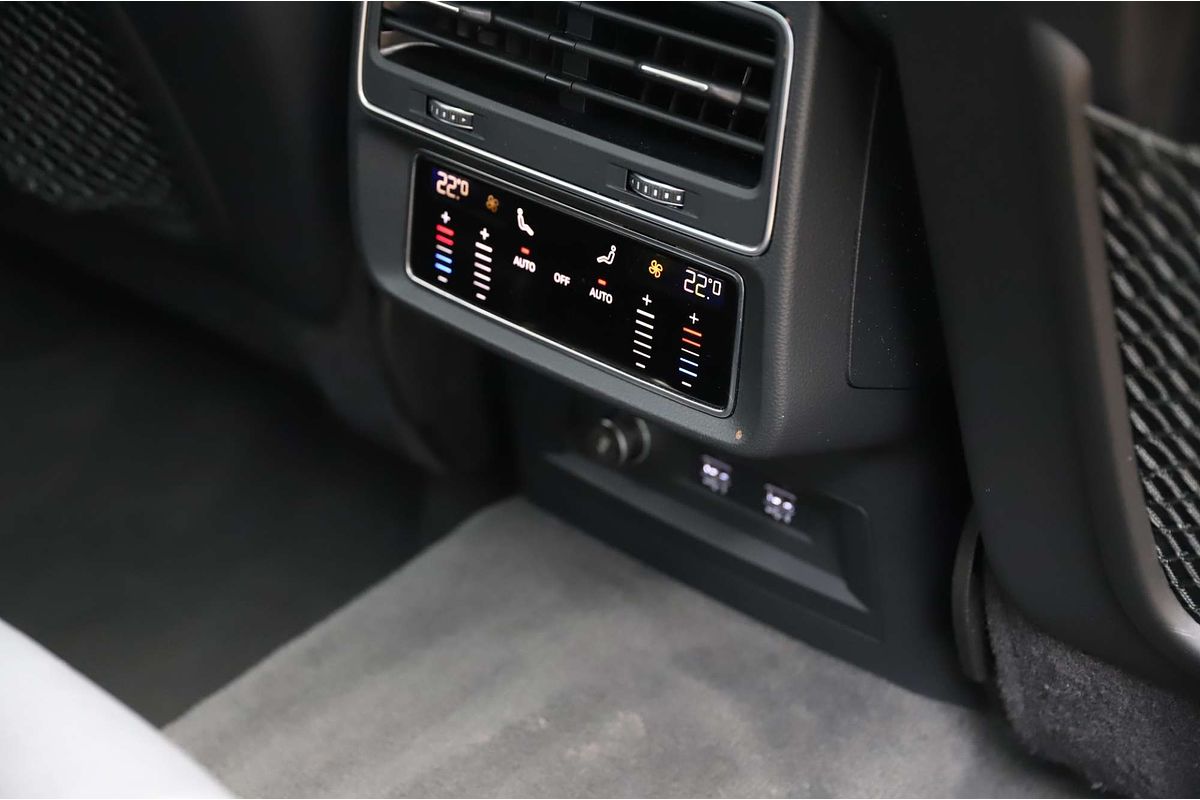 2020 Audi Q7 50 TDI 4M