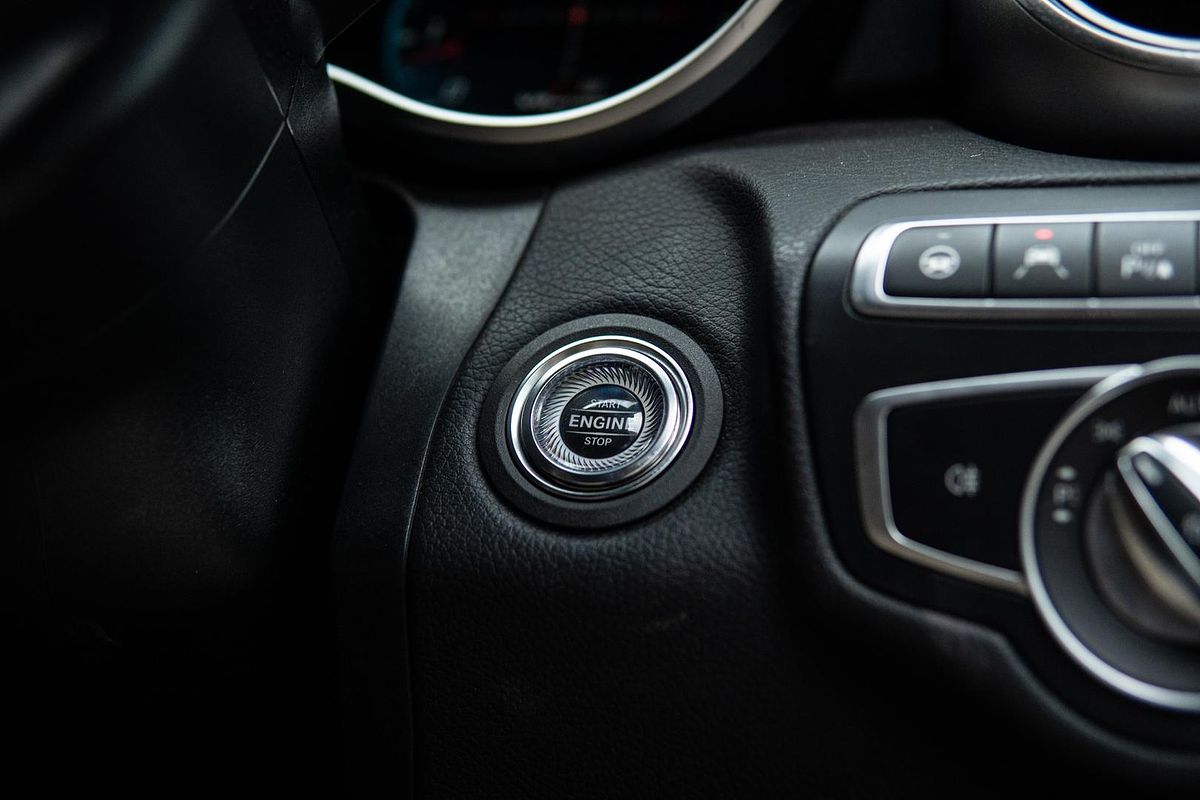 2019 Mercedes-Benz C-Class C63 AMG S A205