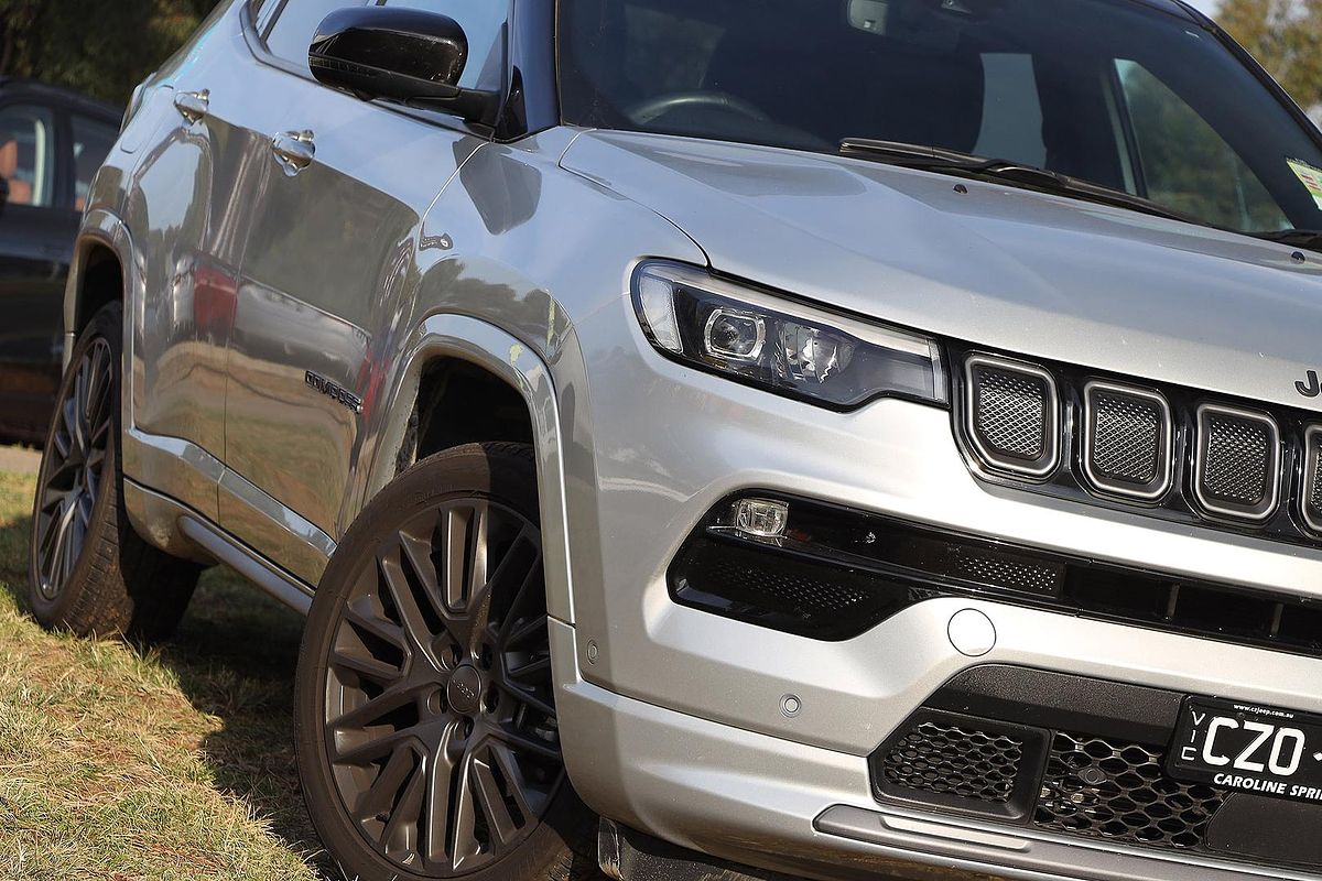2023 Jeep Compass S-Limited M6