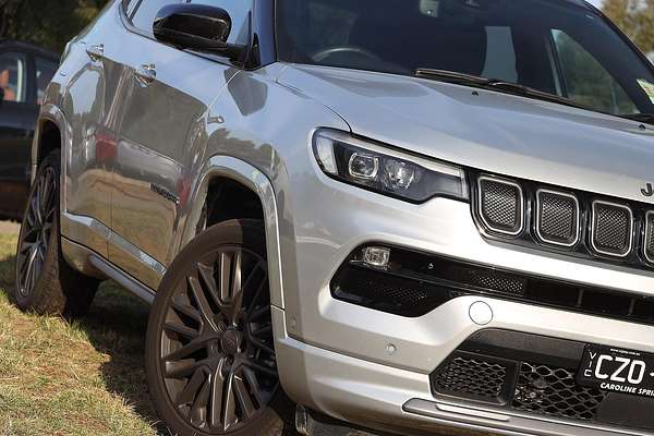 2023 Jeep Compass S-Limited M6