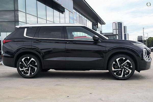 2024 Mitsubishi Outlander Exceed Tourer ZM AWD