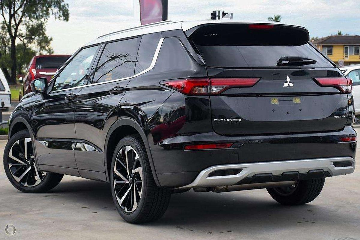 2024 Mitsubishi Outlander Exceed Tourer ZM AWD
