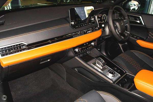 2024 Mitsubishi Outlander Exceed Tourer ZM AWD