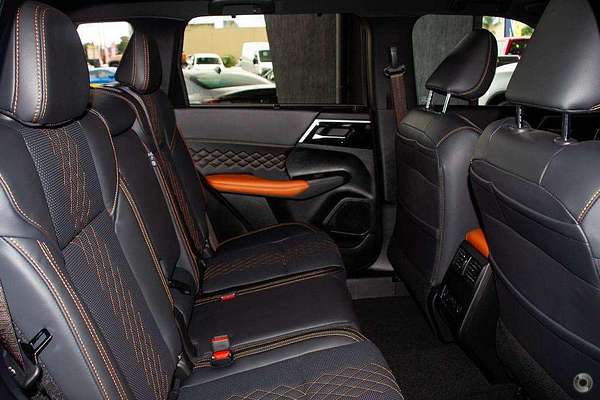 2024 Mitsubishi Outlander Exceed Tourer ZM AWD