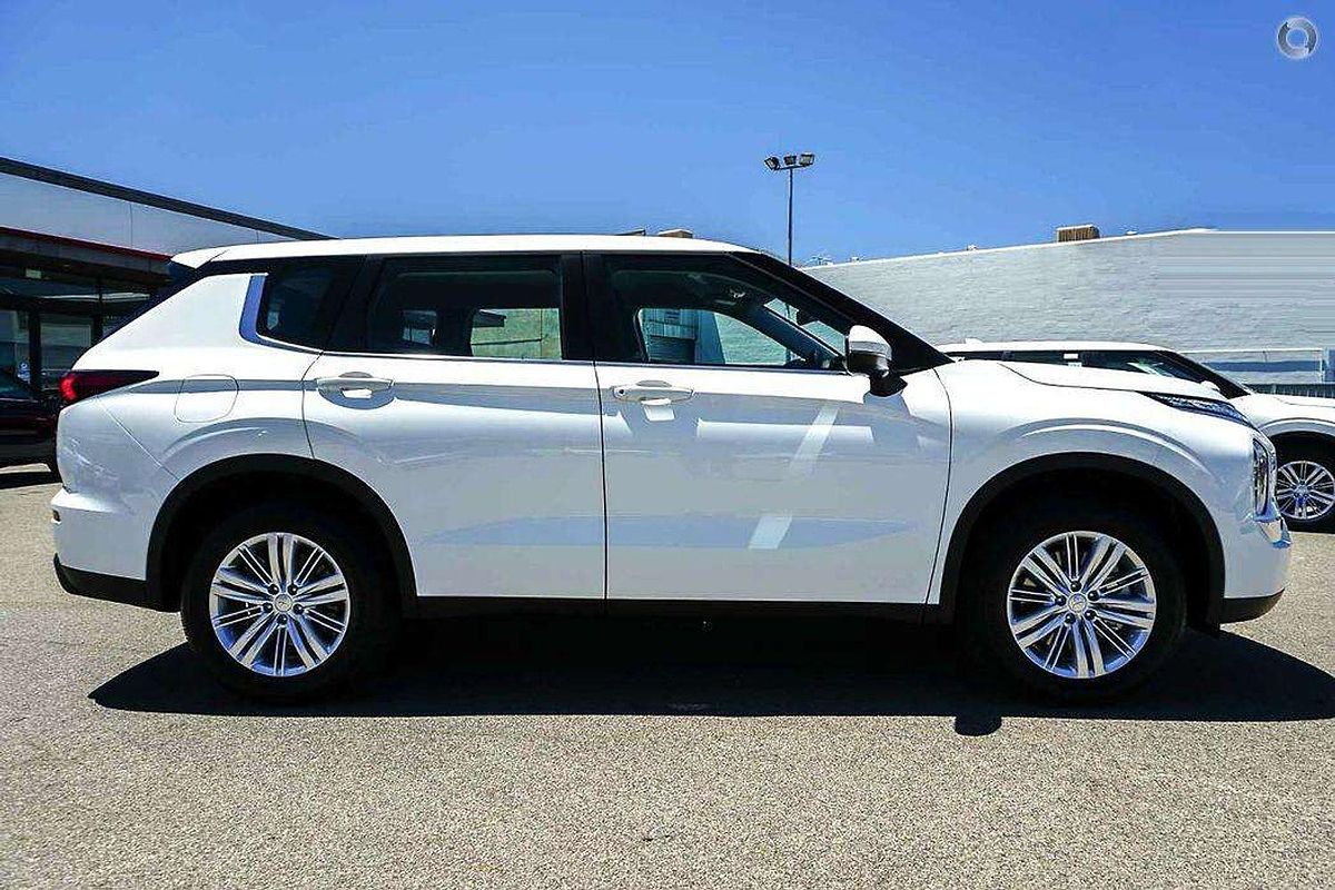 2024 Mitsubishi Outlander ES ZM 2WD