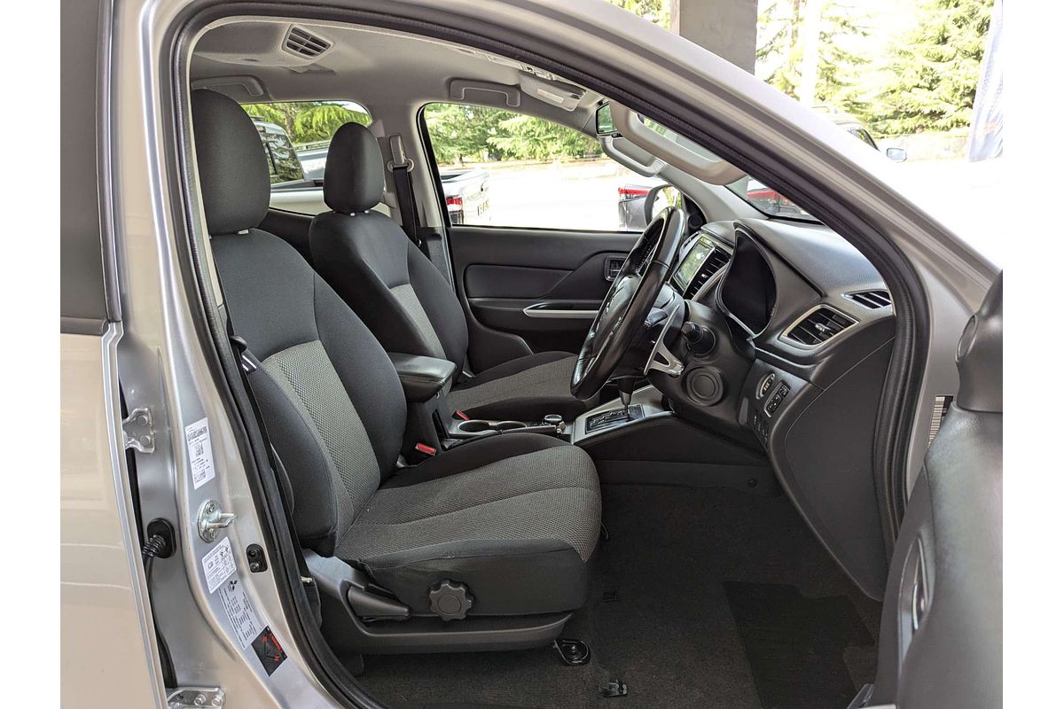 2022 Mitsubishi Triton GLS MR 4X4