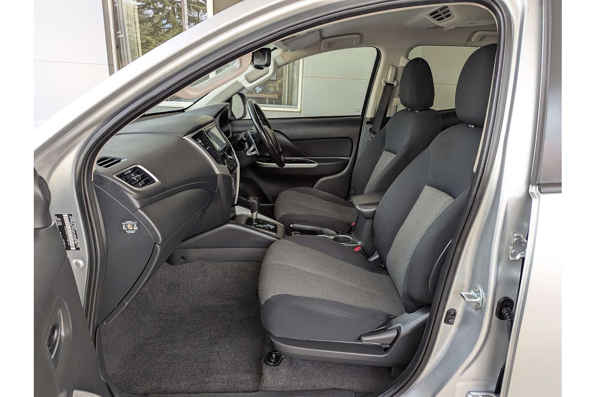 2022 Mitsubishi Triton GLS MR 4X4