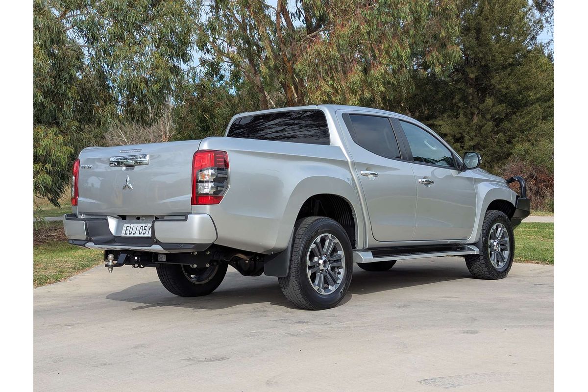 2022 Mitsubishi Triton GLS MR 4X4