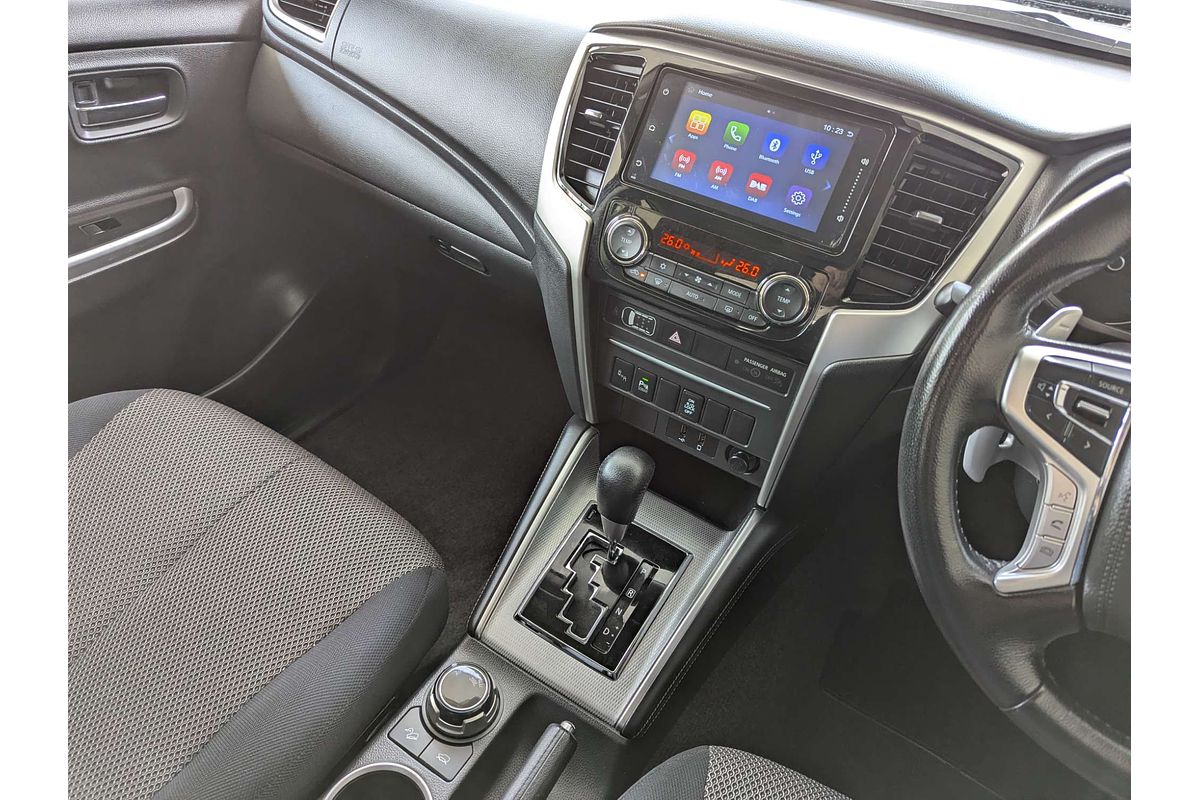 2022 Mitsubishi Triton GLS MR 4X4