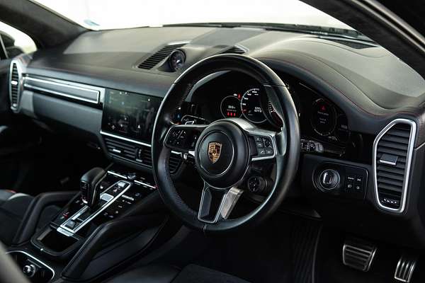 2021 Porsche Cayenne GTS 9YA